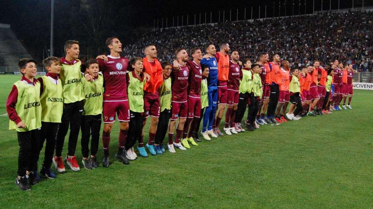 La B che verrà - Reggina, che rivoluzione! Dal mister alla rosa, c’è voglia di stupire