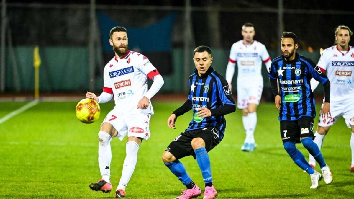Derby alla prima al 'San Nicola', ma il Bisceglie a Bari ha già vinto. Tutti i precedenti