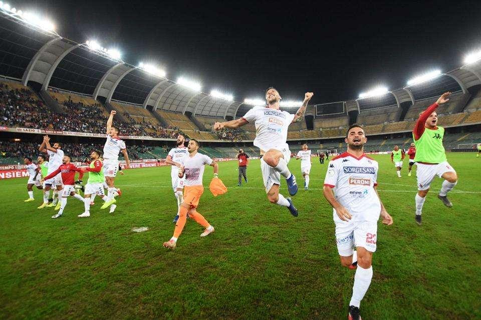 VIDEO - Verso i playoff: chi temere? Tra i biancorossi, chi decisivo? Le sensazioni dei tifosi...
