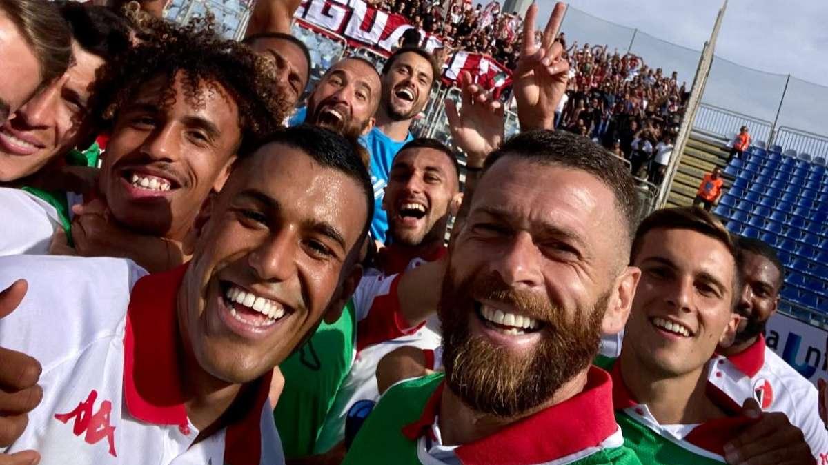 Mamma mia Bari! Difesa di ferro e Cheddira da urlo. Questa squadra fa sognare