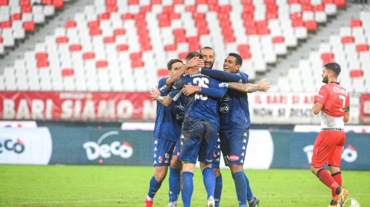 Bari, il confronto con il passato: per ora fai meglio di Reggina e Ternana