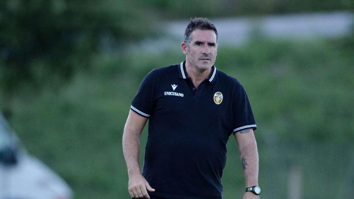 Ternana verso la B, Lucarelli: "Non ricordo una squadra che abbia festeggiato già a marzo"
