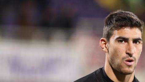 Quattro schiaffi in casa, il Bari si butta giù. Ichazo (e i cambi di Stellone) sbandano nella giornata degli orrori