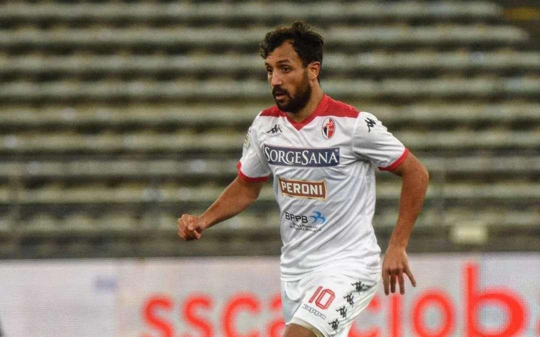 Punizione Laribi, la benedizione di Maiellaro a TuttoBari: "Un grandissimo gol, si è sbloccato. Però ai miei tempi i palloni..."