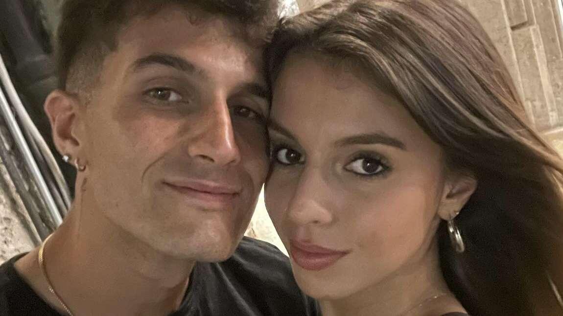Quattro chiacchiere con… Rebecca, l’altra metà di Oliveri: “E' creativo ma testardo, ama la famiglia. Tifosi Bari incredibili, gli auguro il meglio"
