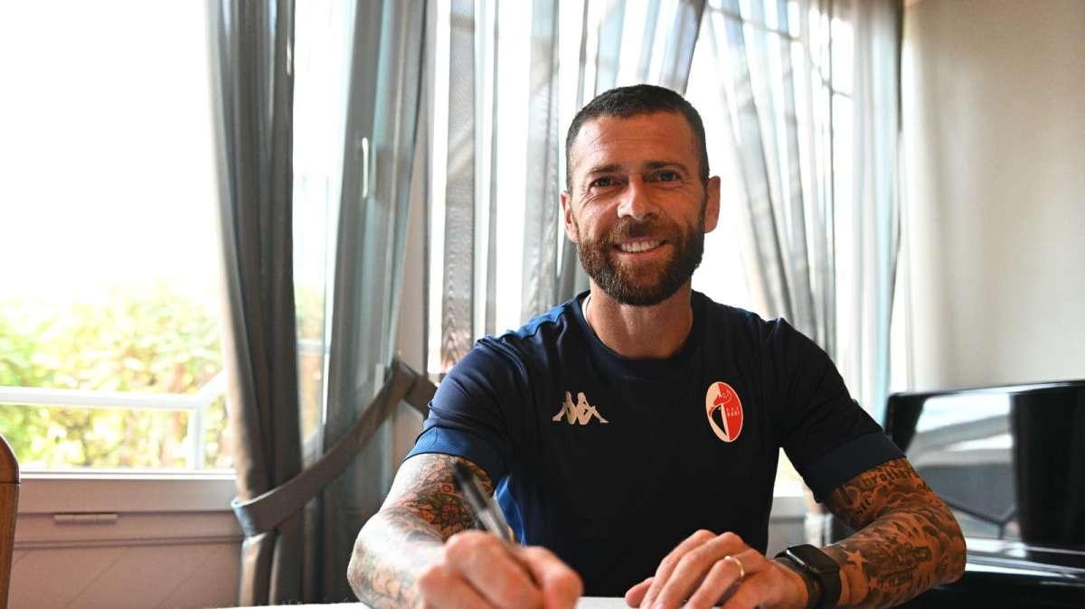 UFFICIALE - Rinnova anche Antenucci: "Felici di continuare insieme"