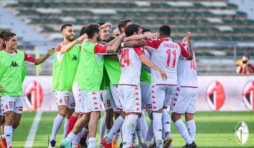 Bari, 22 convocati per lo scontro diretto con il Monopoli. Tre gli assenti