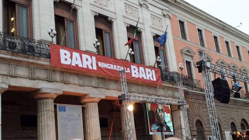 La festa biancorossa in piazza: Bari accoglie i suoi eroi (FOTO)