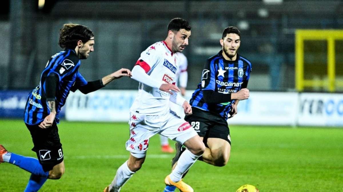 TuttoBari - Simeri-Puttini, possibile chiusura in giornata. Nuovo affondo del Pescara per Montalto, offerto Crecco. Il Bari nicchia