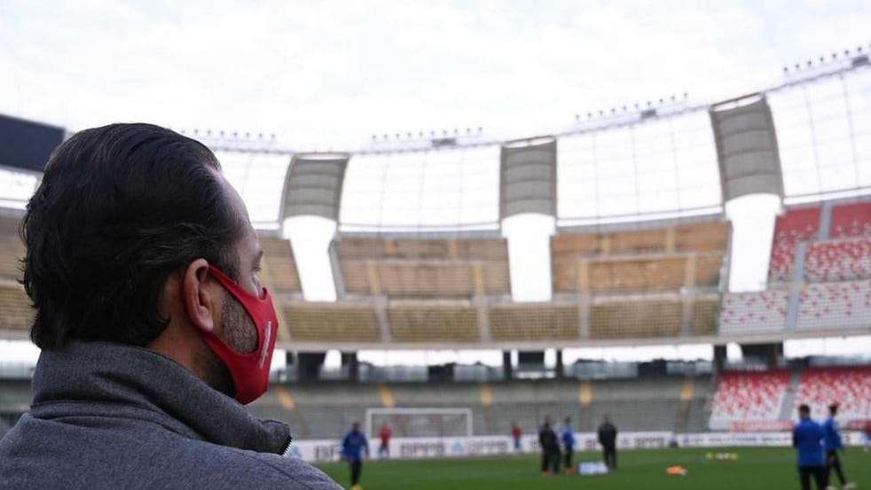 DeLa sfoglia la margherita. Ds e allenatore: decisioni vicine. Poi sarà rivoluzione in campo