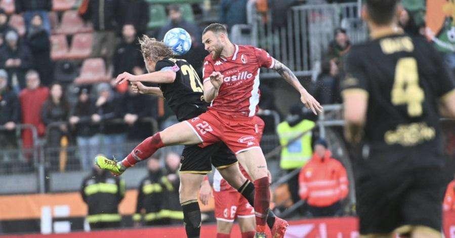 Nuovo ko, Tuttosport titola: "Tris Venezia. Bari, che flop!"