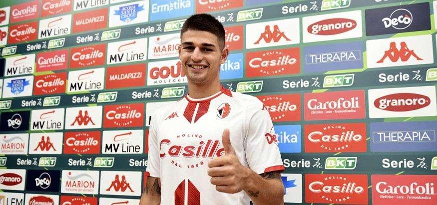 Bari, oltre Nikolaou c'è di più. Tutti i greci transitati in biancorosso 