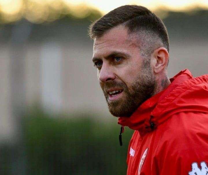 CdS - Menez bisogna prenderlo com'è. Zingaro ribelle, genio e sregolatezza