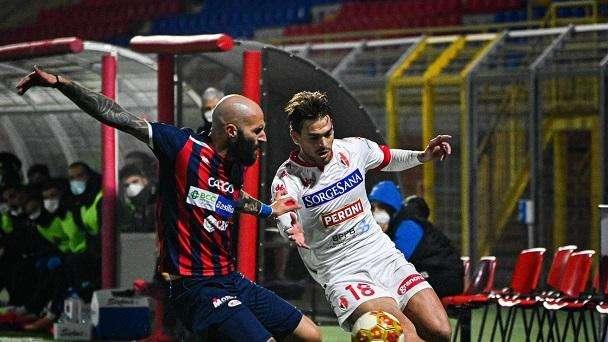 La vittoria del  turnover: ora sotto con la Ternana. Tifoseria in fermento