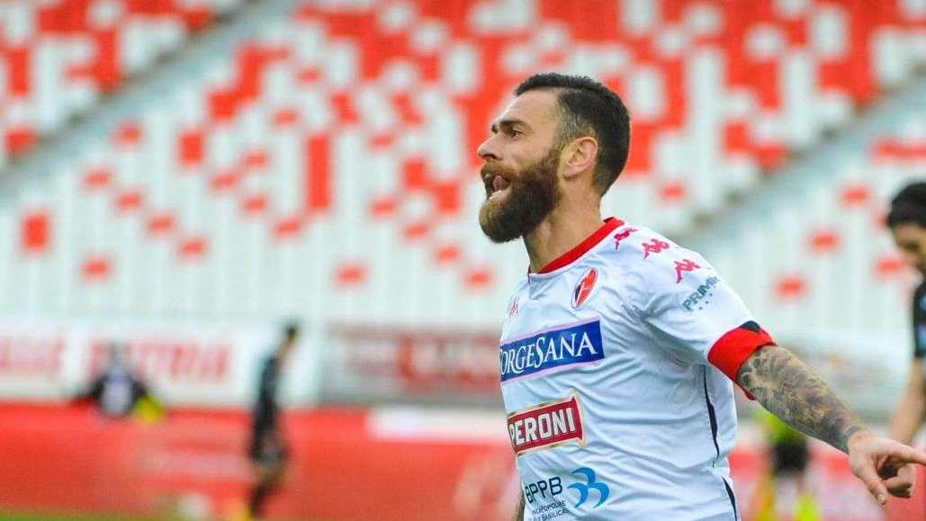 I convocati: tornano Antenucci e Rolando, no Di Cesare. Quattro baby