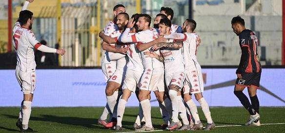 Rep - L'obiettivo è ridurre il ritardo prima di Natale. Allenamenti via dall'antistadio: per non stressare il campo