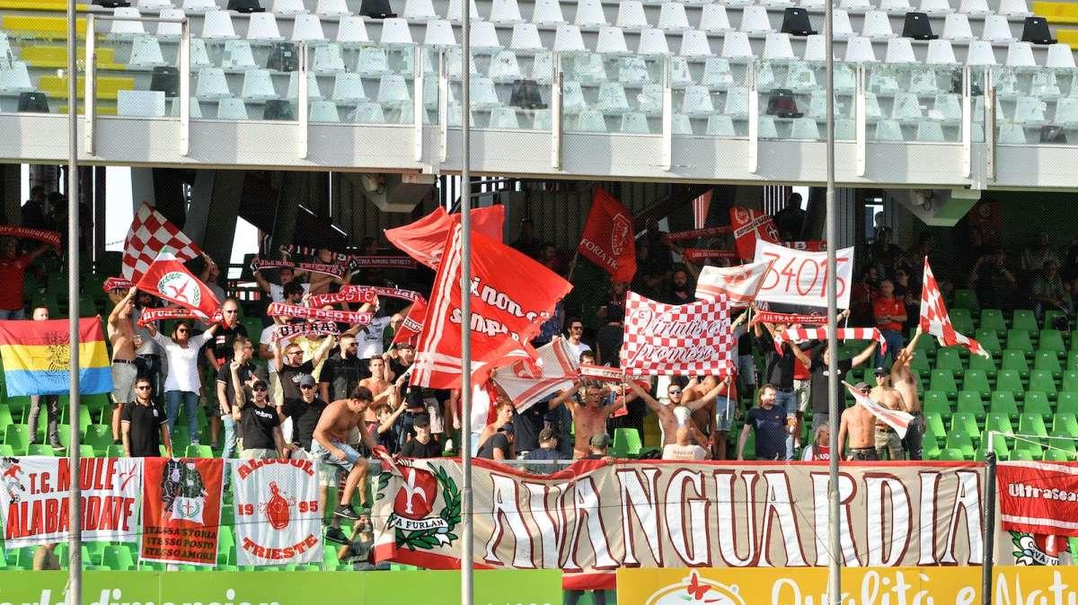 Triestina, casting in corso per la panchina: si pensa ad un ex Bari