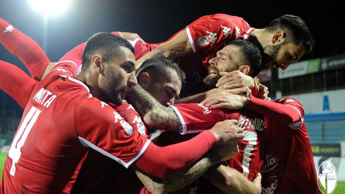 Ds Vibonese: "Bari favorito, squadra esperta. In due possono insidiarlo"