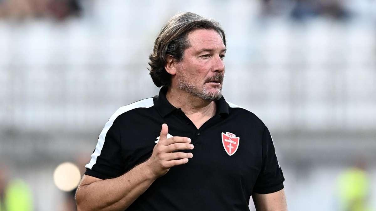 Stroppa: "Bari squadra fisica ed esperta, fastidioso giocarci contro"