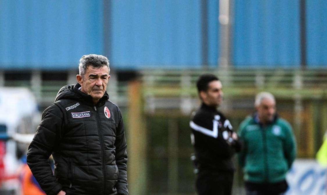 San Nicola pensaci tu: il Bari cerca l'impresa ai playoff, che saprebbe di miracolo