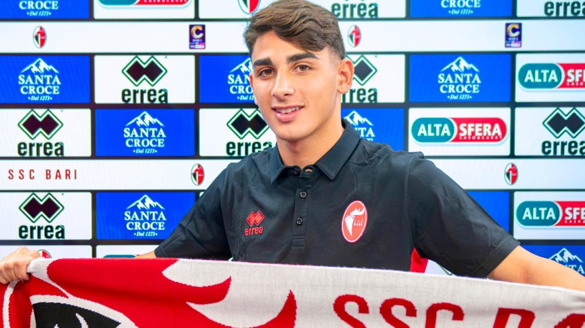 UFFICIALE - Bari, ecco Esposito. Arriva dal Napoli, la formula