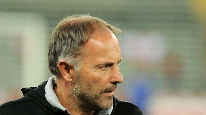 Cornacchini è sempre più solo: panchina bollente e fiducia della piazza ai minimi storici. Soluzione? Le vittorie, e una reazione...