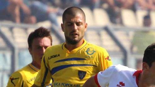 L'ex Sciaudone lascia Novara e torna in B