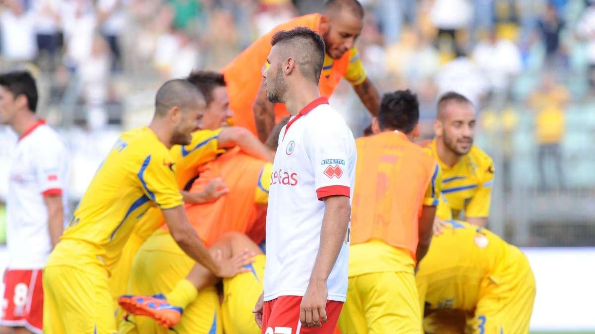 Bari mai vittorioso a Frosinone, primo confronto Grosso-Mignani. I precedenti