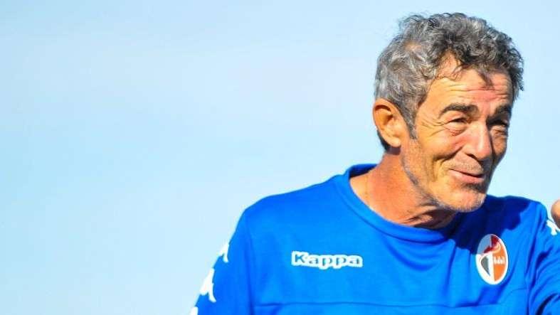 Bari, senti Auteri: "Organico importante. Scorso anno evitata tragedia sportiva"
