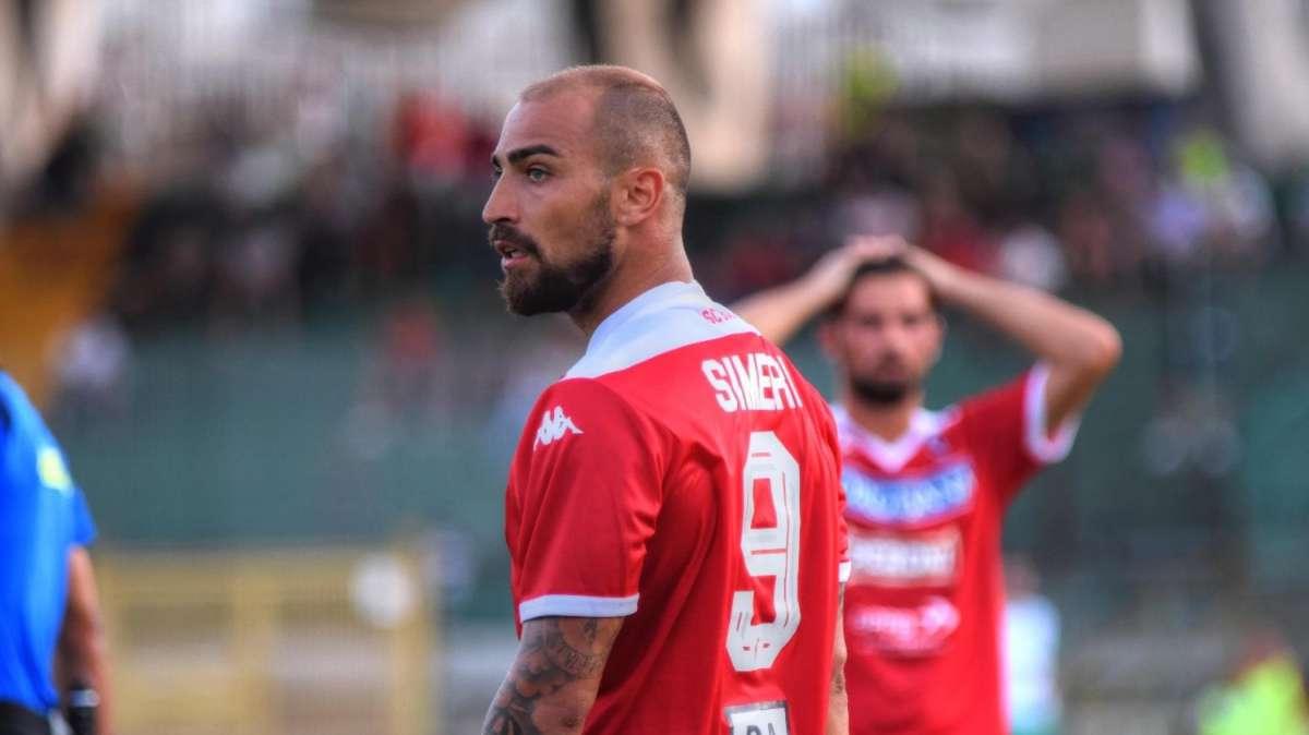 Il Bari balla coi lupi un valzer inefficace. In Irpinia due punti persi