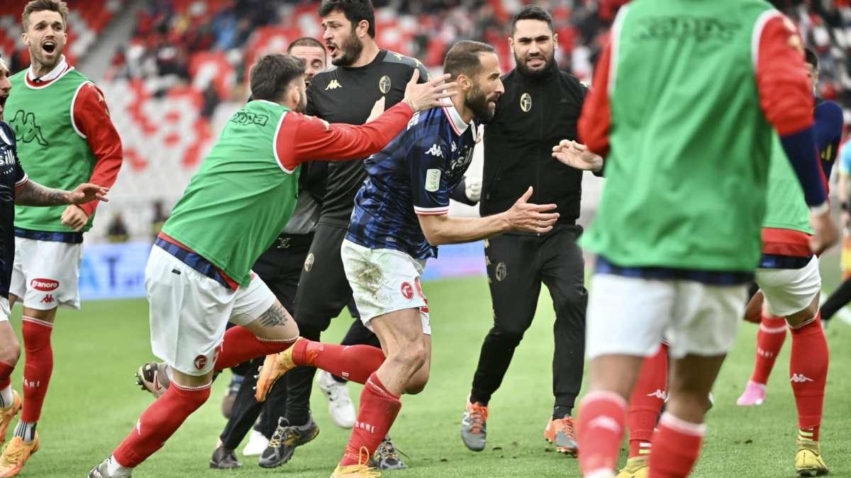 La nuova B: Bari e altre quindici sicure. Mancano...