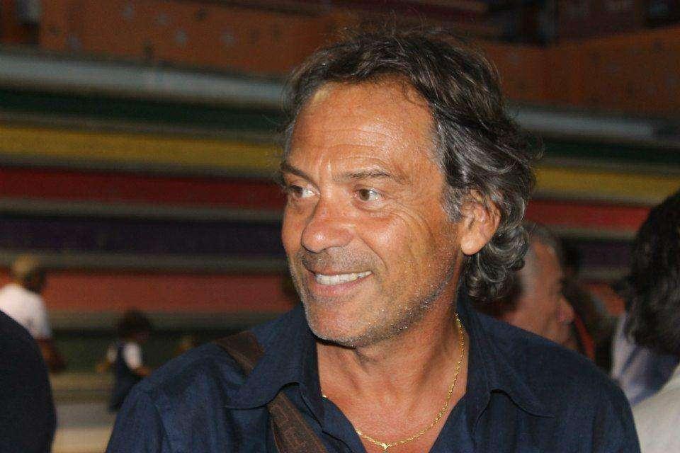 Un biancorosso d’adozione e un amore infinito per Bari. Antonio “DiGe” Di Gennaro è un idolo dei galletti