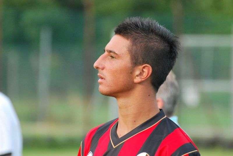 Nicola Bellomo, qui con la maglia della Lucchese