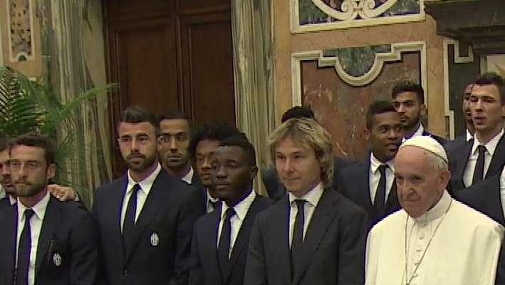 Pres. Lega di B: "Papa Francesco uomo vicino agli ultimi"