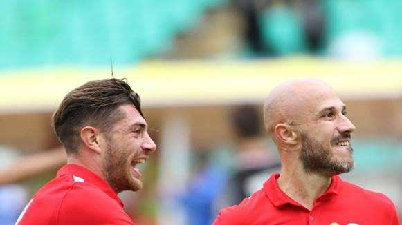 Il solito Valiani: qualità, corsa, killer istinct. Bari coccola il suo goleador