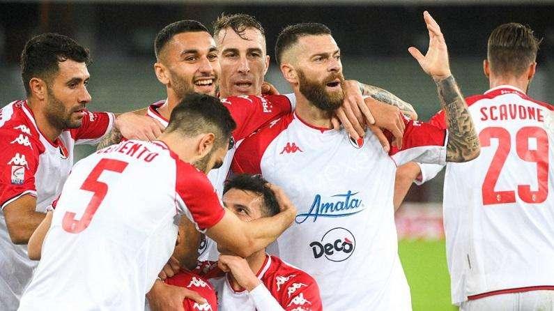 Triestina, Francavilla: "E' l'anno buono del Bari. Rinvii? Fermerei tutto per un mese"