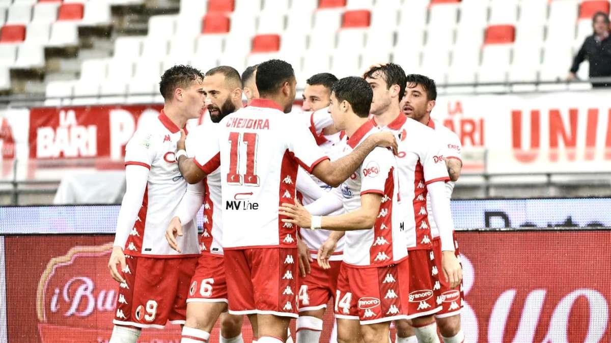  Marelli (Dazn) a TuttoBari: "Mia mamma è barese, simpatizzo per i biancorossi. Playoff incerti come non mai"