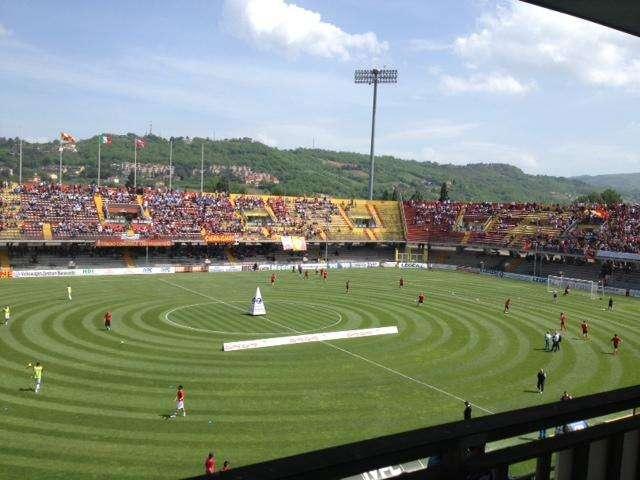 LIVE SCORE:BENEVENTO-Nocerina 1-2 (19'pt. Montiel 27'pt. Russo 35'st. Evacuo) ...FINALE..in diretta dal "Ciro Vigorito" di Benevento