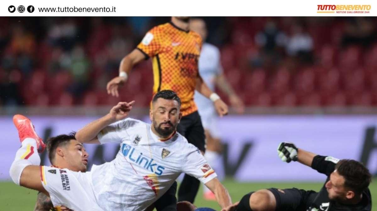3^ di serie BKT: BENEVENTO-LECCE 0-0: IMPROTA GETTA ALLE ORTICHE LA VITTORIA A 3' DALLA FINE