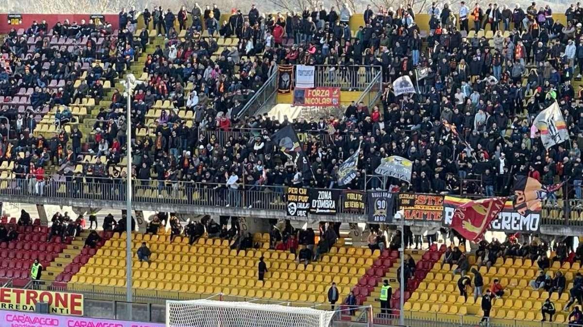 LE PAGELLE DI BENEVENTO-BRINDISI: Bene Paleari e Nardi, primi gol giallorossi per Starita e Lanini