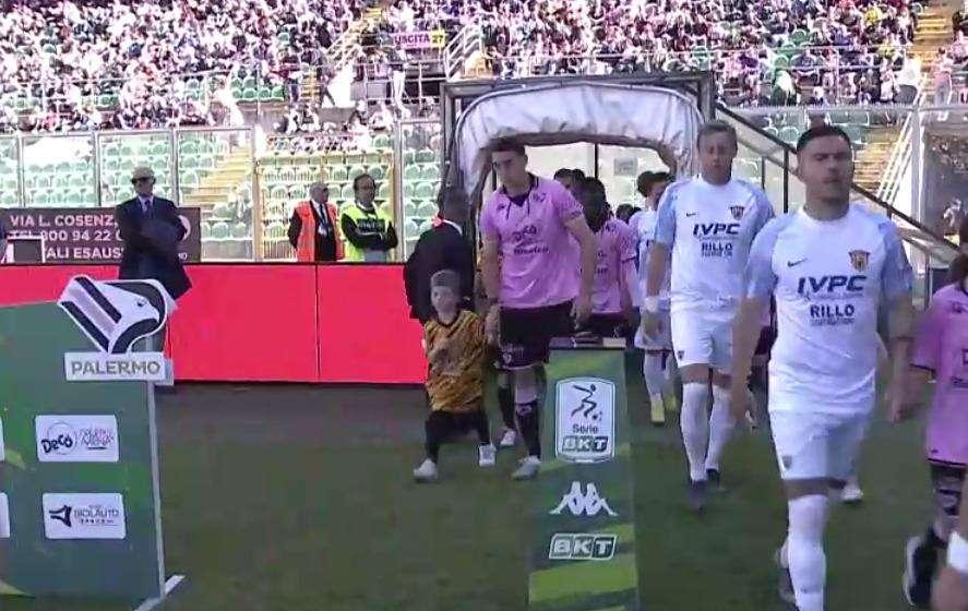 La Strega ci mette cuore e grinta ma  termina 1-1 contro il Palermo. Nel recupero rischiata la beffa!