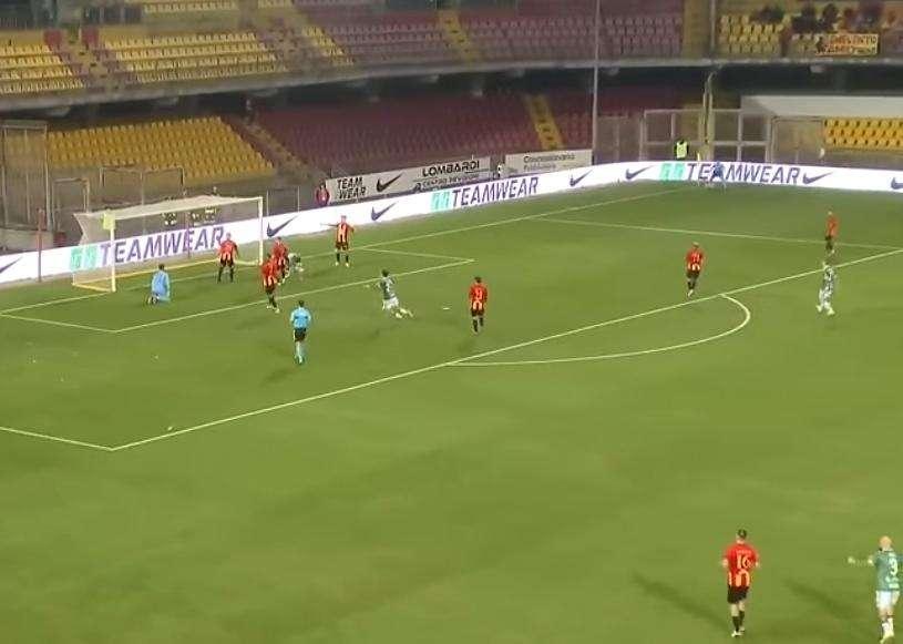 [Video] Lega Pro - 17^ giornata, Benevento - Avellino 0-1:  highlights di un amaro derby 