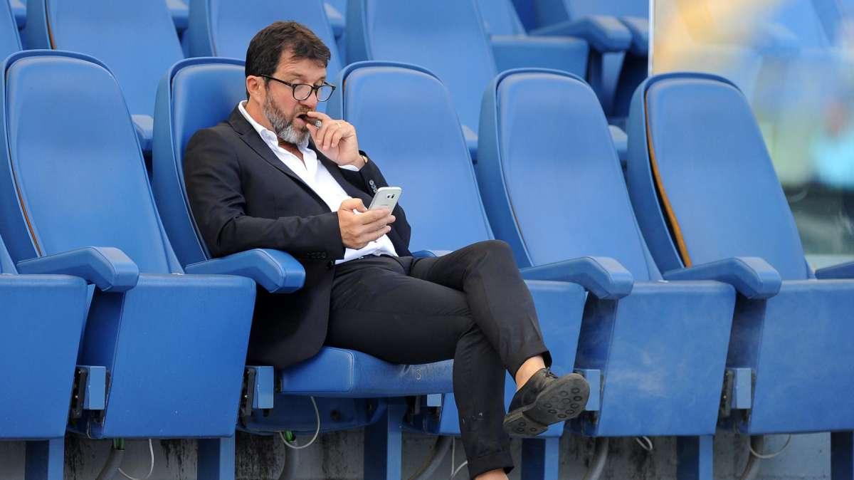 Benevento calcio: sono 1429 gli abbonati che hanno esercitato il diritto di prelazione. Ansia per il mercato in uscita 