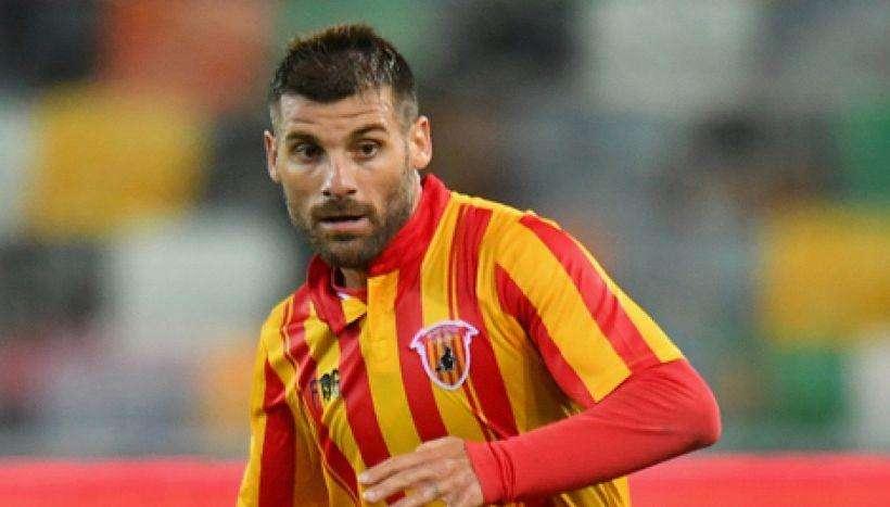 BENEVENTO, L'EX NOCERINO DICE BASTA: "DECISIONE SOFFERTA MA PONDERATA. ORA VOGLIO FARE L'ALLENATORE"