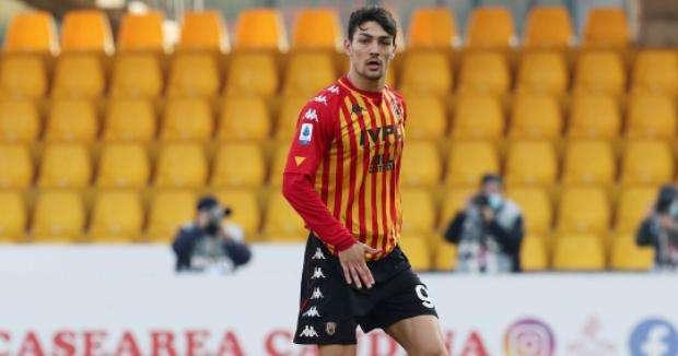 VICENZA-BENEVENTO 2-3: UN GOL DI BARBA , IN PIENO RECUPERO, SCATENA LE PROTESTE DEI PADRONI DI CASA