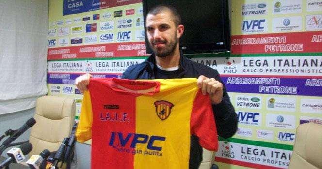 B-Side, L'altro lato del calciatore...DANIELE DE VEZZE...un papà dal cuore tenero