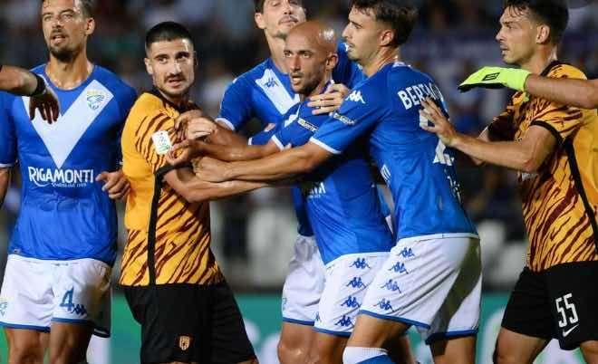 LE PAGELLE DI HYDE DI BRESCIA-BENEVENTO 1-0: Glik graziato, ancora Paleari tra i migliori