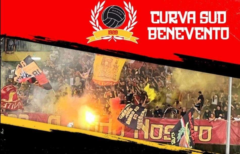 LA CURVA SUD ORGANIZZA UNA MANIFESTAZIONE:"QUESTA VOLTA CI GIOCHIAMO QUALCOSA PIU'IMPORTANTE DELLA SERIA A: IL FUTURO!"