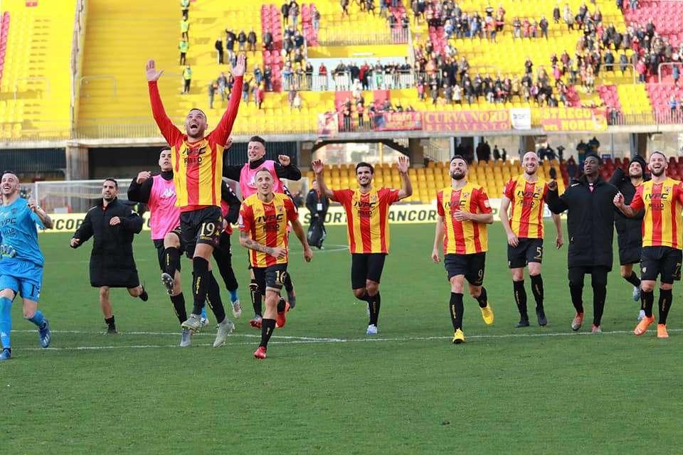 IL BENEVENTO VOLA VERSO LA SERIE A: 3-1 ALLO SPEZIA E +20 SUL TERZO POSTO