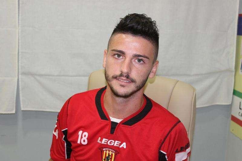 B-Side, L'altro lato del calciatore ... CRISTIAN BONAIUTO..."Vi racconto come si cucina la pasta con i funghi"